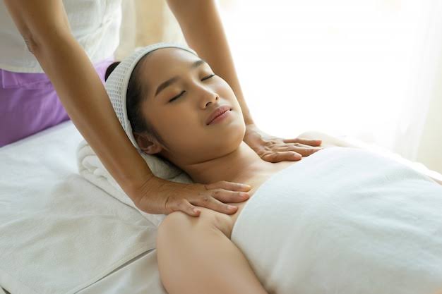 Enjoy Professional Jamsil Business Trip Massage at Your Location